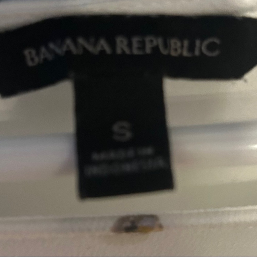 Banana Republic Cream Blouse with Bell Sleeves and Olive Colored Accents - Picture 3 of 7